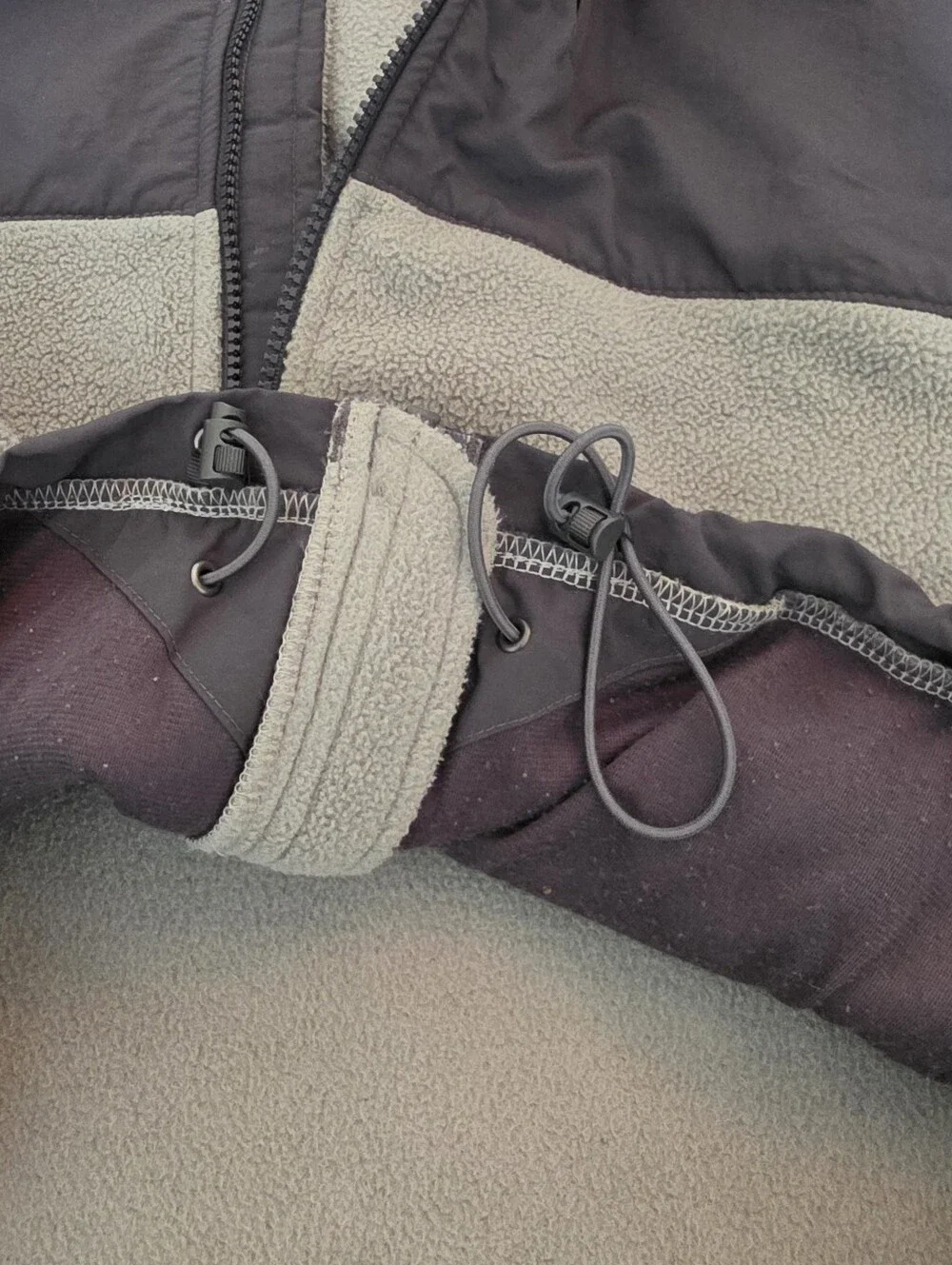 The North Face Mens Retro Denali Fleece Zip-up Grey Zipper Jacket